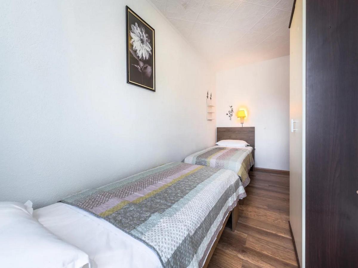 Prlender Apartment Cibaca Eksteriør bilde
